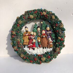 WREATH CHRISTMAS VINTAGE BEAUTIFUL DECOR 3D WALL DECORATION 12" RESIN